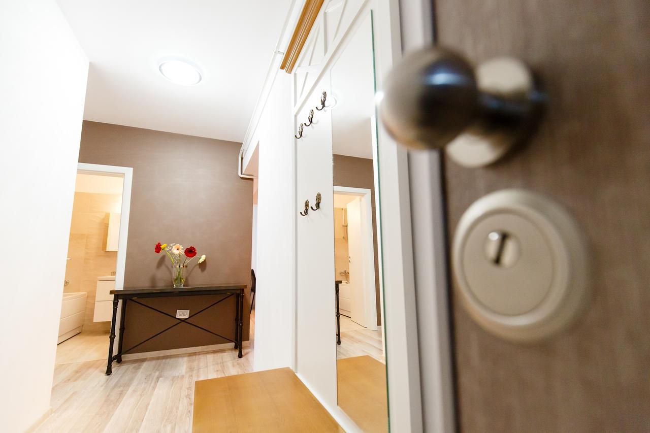 Metropolitan Iassium Luxury Suites Iasi Buitenkant foto