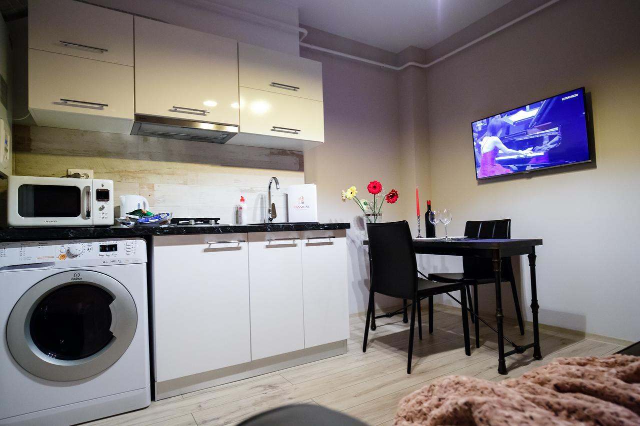 Metropolitan Iassium Luxury Suites Iasi Buitenkant foto