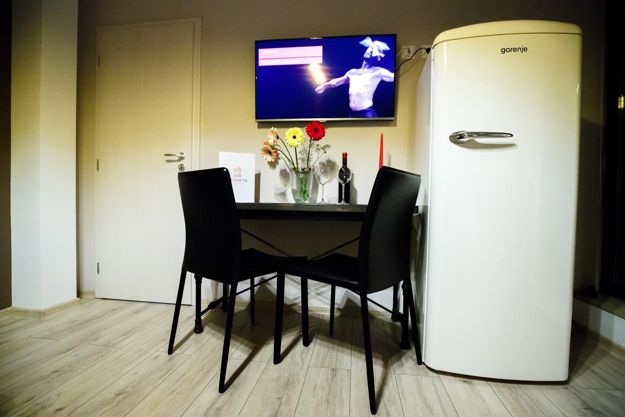 Metropolitan Iassium Luxury Suites Iasi Buitenkant foto