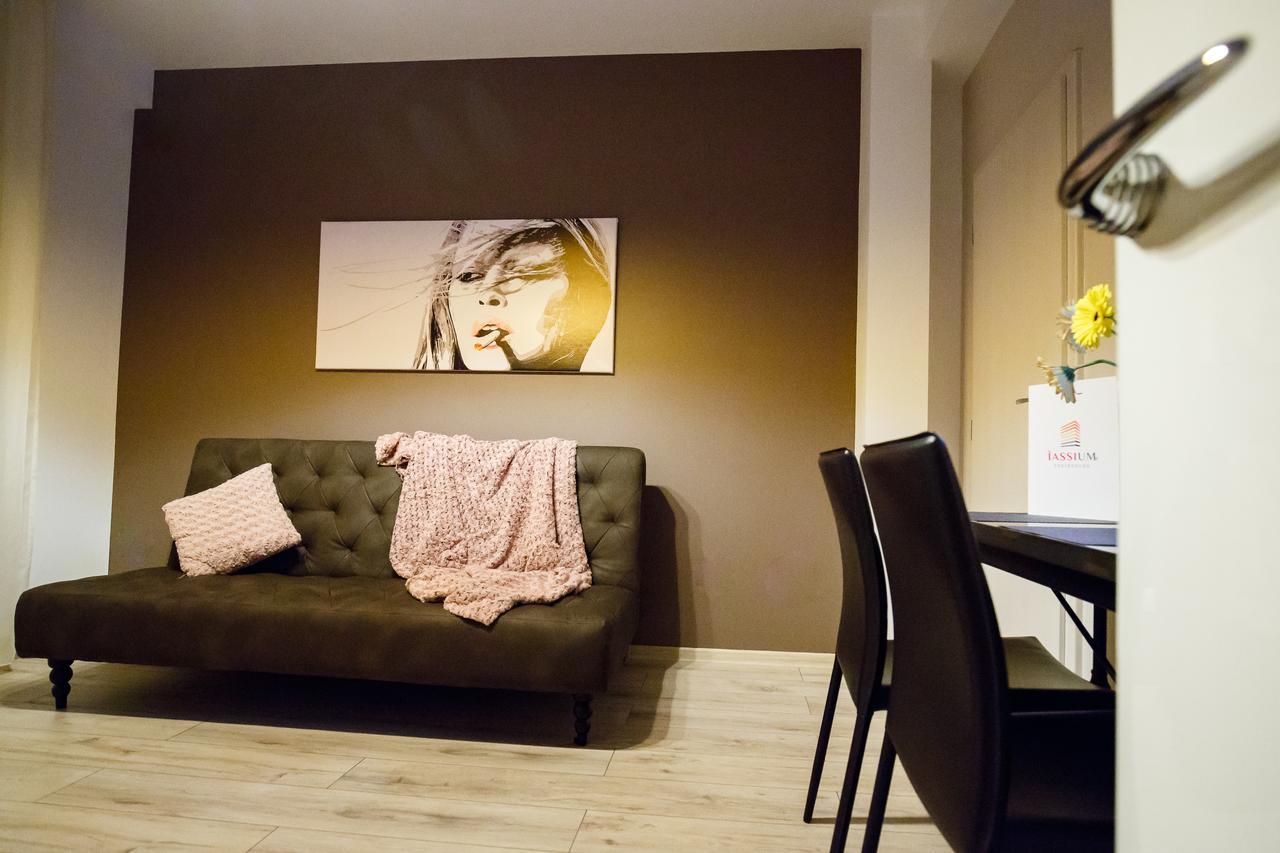 Metropolitan Iassium Luxury Suites Iasi Buitenkant foto
